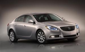 Buick Regal with eAssist 2012 года